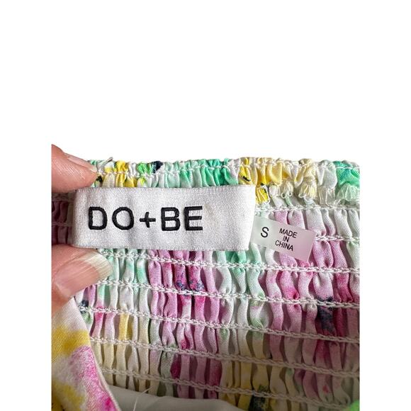 💥Do + Be Floral Ruffle Puff Sleeve Cropped Peplum Top Womens size Small Pink - Picture 2 of 7